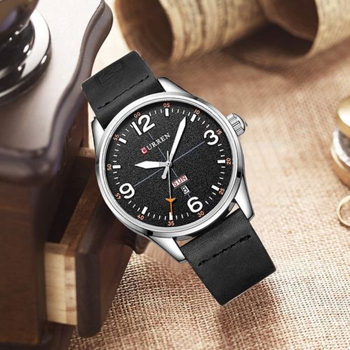 Curren 8265 Montre à Quartz pour Homme - NOIR