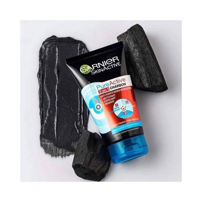 Garnier Gel nettoyant 3 en 1 Peeling Masque Skin Naturals Nettoie en profondeur