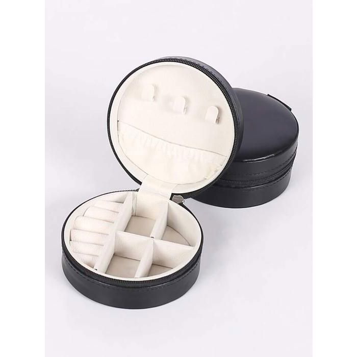 Mini boîte à bijoux en cuir couleur noir