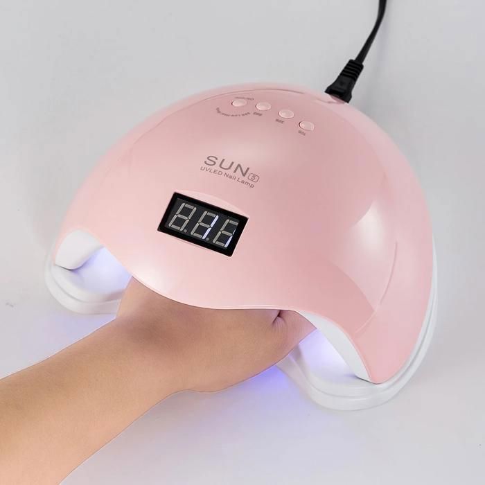 La lampe à ongles en gel Rose + Kit oreillette offert - Couleurs aléatoires