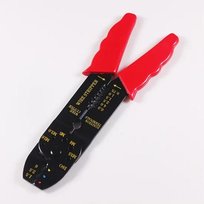 Dénudeur de Fils Multifonction avec Sertissage – Rouge