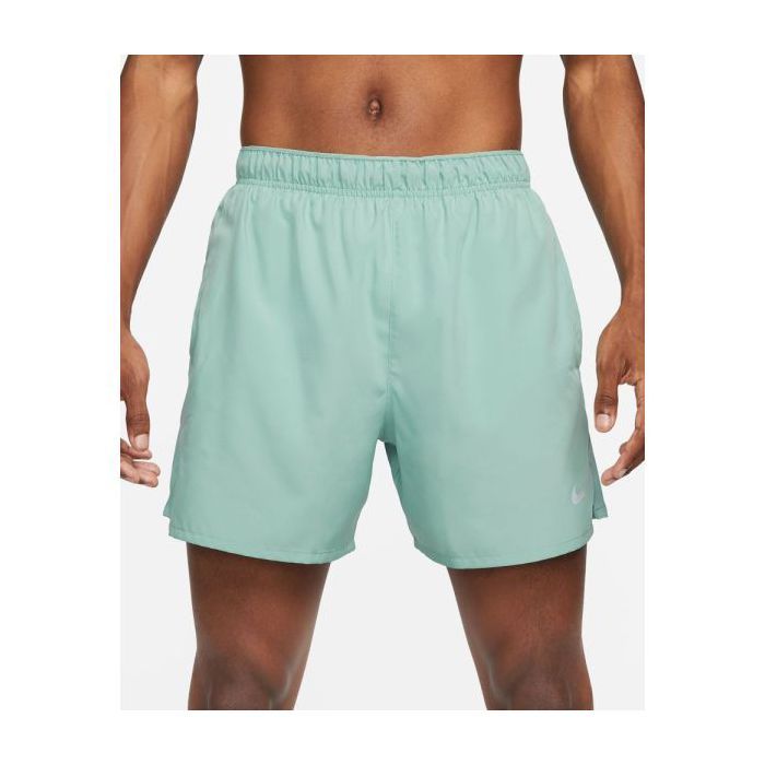 Short de sport - NIKE - Challenger 5BF - Vert - 13 cm - Poche arrière à scratch