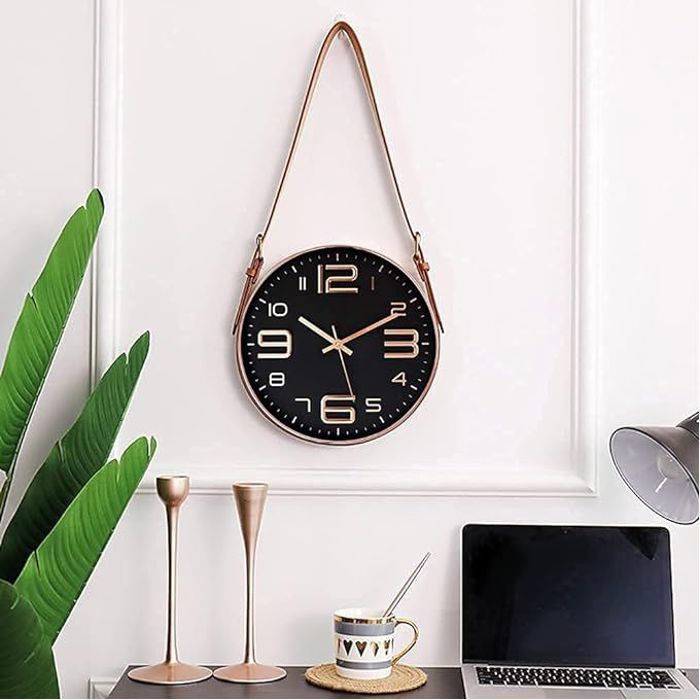 Horloge murale suspendue en cuir