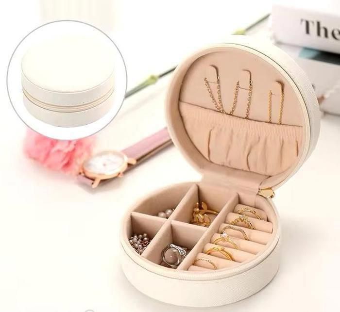 Mini boîte à bijoux en cuir couleur beige