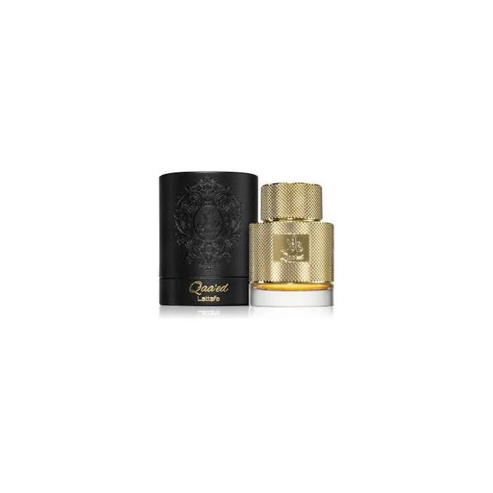 Eau de parfum Lattafa Qaa’ed : un parfum pour homme aux notes boisées et épicées.