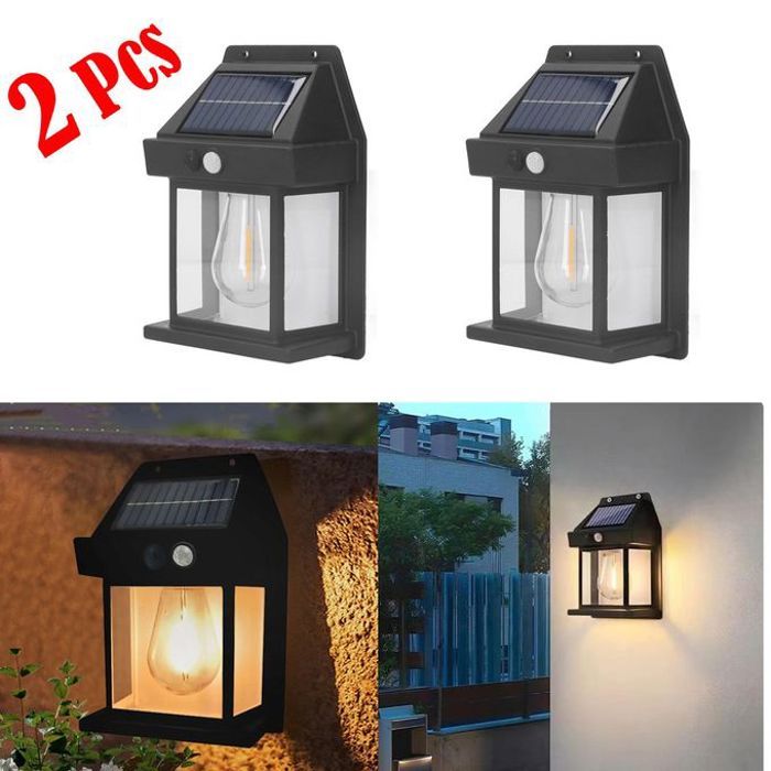 Lot de 2 lampes murales solaires avec détecteur de mouvement, style chalet pour un éclairage extérieur pratique et décoratif.