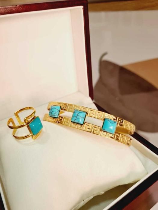 L’alliance parfaite : Bracelet et bague en Acier Inoxydable