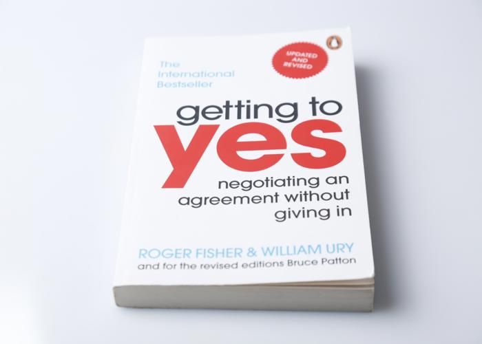 LIVRE GETTING TO YES