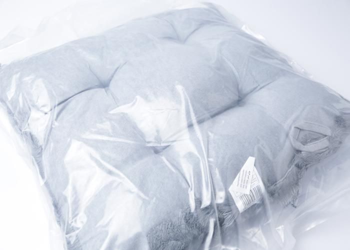 Coussin de chaise 40x40cm 400g 100% polyester - Couleur Aléatoire