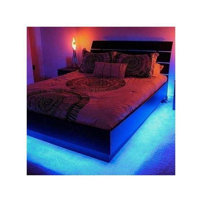 Bande LED 5M - DC 12V et 220V avec Télécommande