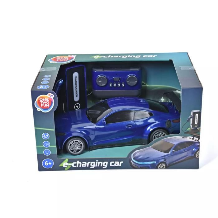 VOITURE ELECTRIQUE AVEC CHARGEUR 1/18 RC