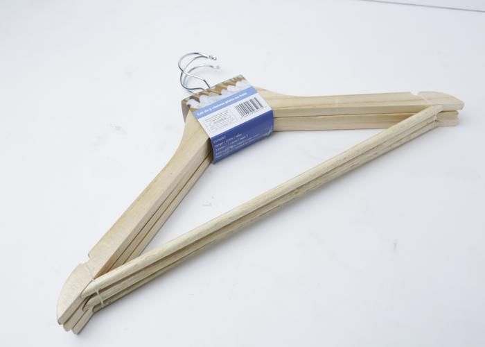 Set de 3 cintres en bois – Avec barre de pantalon