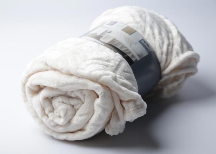 Plaid Flanelle - TX0120B - 220x240cm - Crème - Texture Embossée - Style Élégant