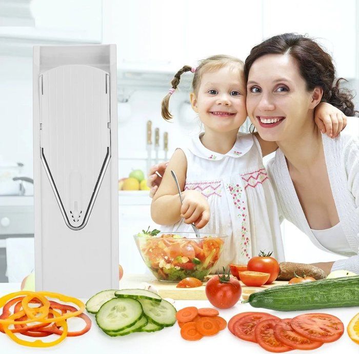 Trancheuse Börner Mandoline V1 ClassicLine (Starter Set) • Mandoline Réglable pour Légumes & Fruits • Avec 4 Inserts, Porte-fruits