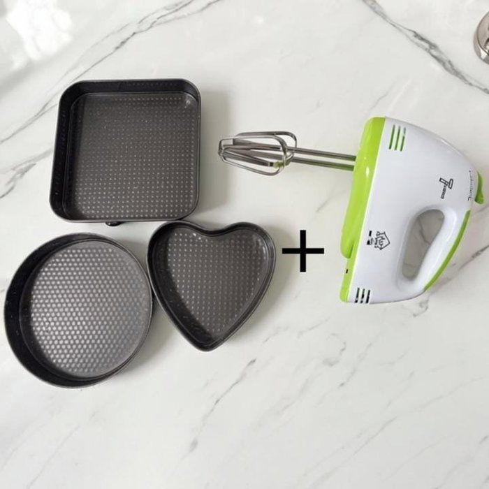 Batteur électrique - Non spécifié - Pack 1 batteur et 3 moules antiadhésifs - 7 vitesses - 100 W - Ergonomique