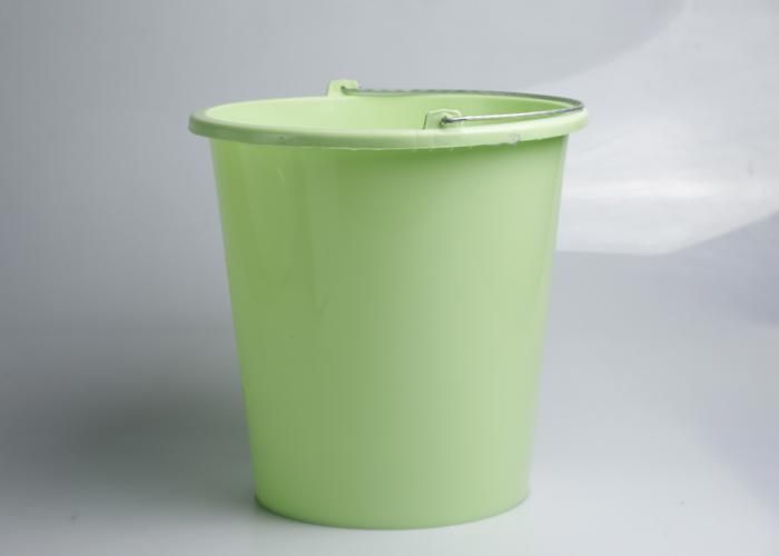 Seau en plastique 21 L 10021S - Couleur aléatoire