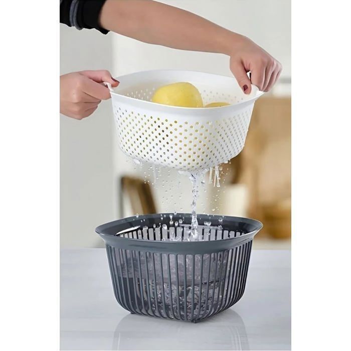 Bassine Carrée Linea avec Passoire 24 x 24 x 14 cm - 4 litres BNM-3699 - "couleur aléatoire"