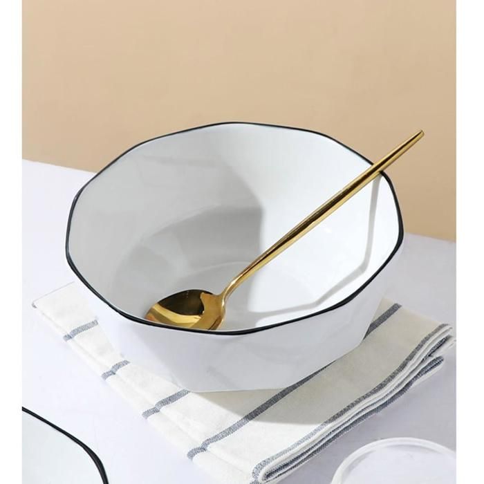 BOL A SOUPE EN PORCELAINE 12CM
