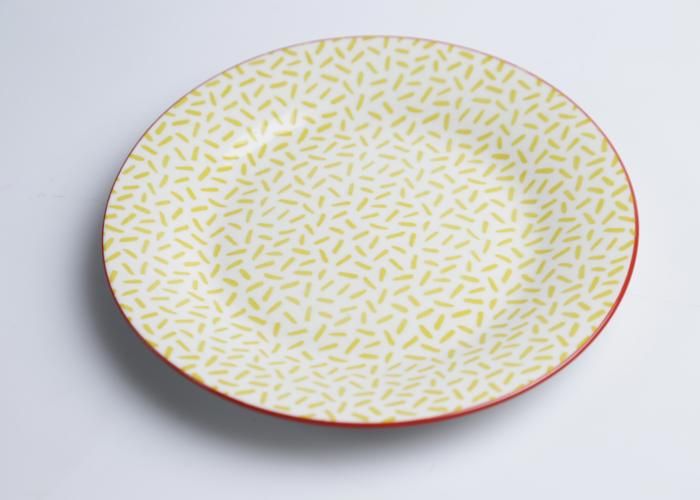 Assiette Plate - MARQUE Inconnue - Modèle Assiette Plate Ronde - 17.8 cm - Jaune - Porcelaine