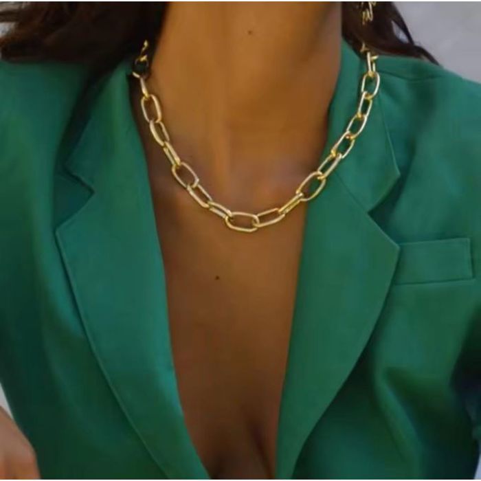 Collier - Doré - Punk Rock Twist - Ras du Cou - Épaisse - Bijoux Tendance Femme