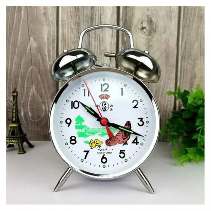 Montre Nostalgique à Remontage Manuel – En Fer, Style Rétro, Mouvement Métal