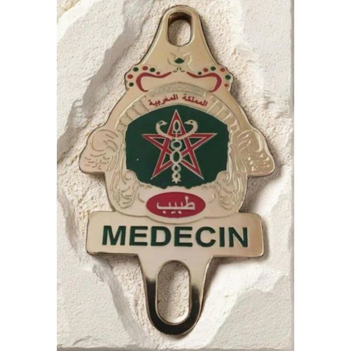 macaron badge de voiture en cuivre pour docteur avec venteuse support gratuit