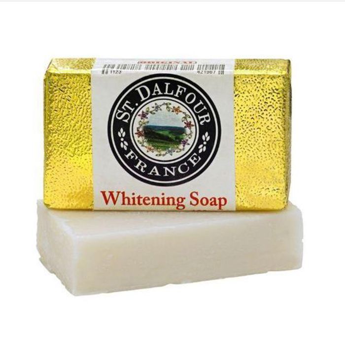 Savon blanchissant Dalfour au glutathion. (135 grammes)