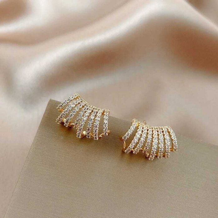 Boucles d’oreilles multicouches femme design géométrique doré – Style raffiné et moderne