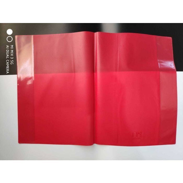Couverture rouge – Grand format A4 pour cahier