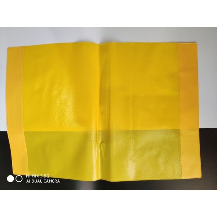 Couverture jaune – Grand format A4 pour cahier
