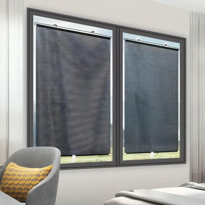 Rideau pare-soleil enroulable avec ventouses