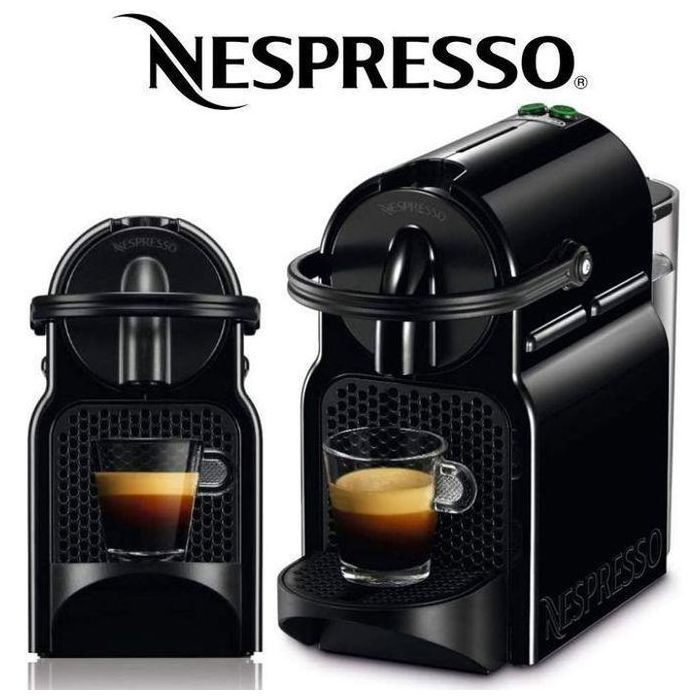 machine à café Espresso à capsule Nespresso Inissia 19 bar noir
