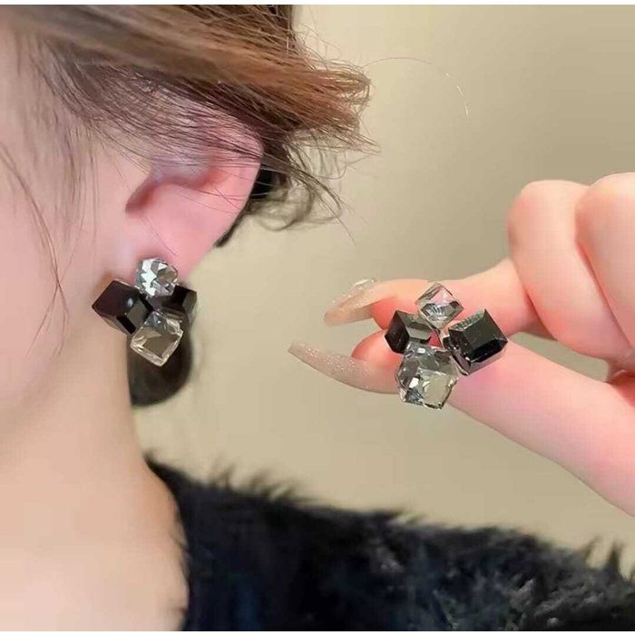Boucles d'oreilles - GENERIC - BCL-126-TA - Cristal noir - Argenté - Design moderne
