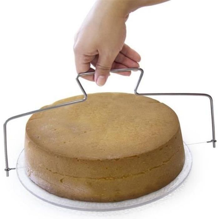 LILY COOK Lyre à Gâteau et Genoise