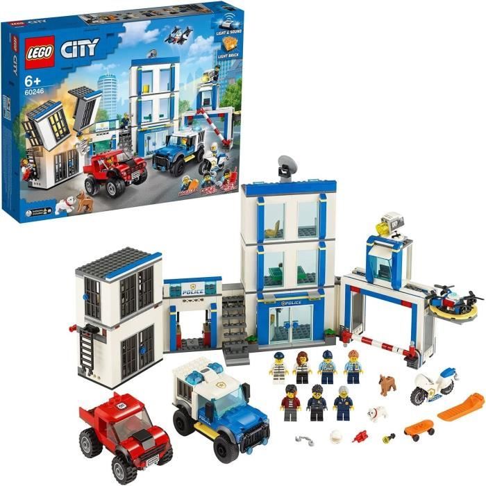LEGO60246
