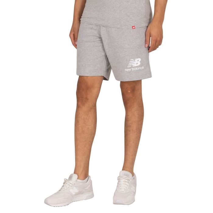 New Balance Pour des hommes Short en molleton à logo empilé Essentials, Gris