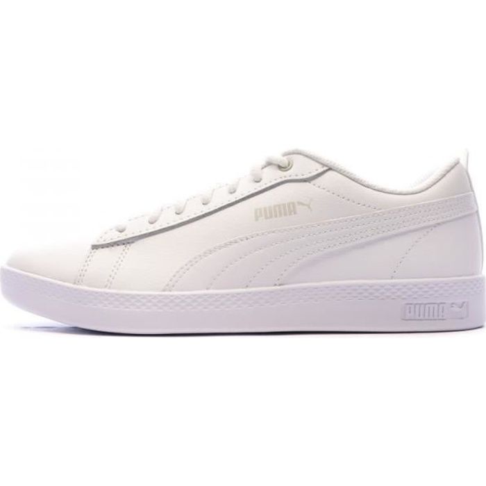Baskets Blanche Femme Puma Smash V2
