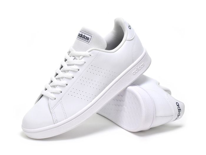 adidas Chaussures Advantage Base blanc
