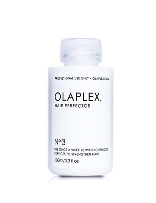 Olaplex est une réparation de cheveux profonde et permanente. Il aide à prévenir la rupture de cheveux et des dommages à être stoppé